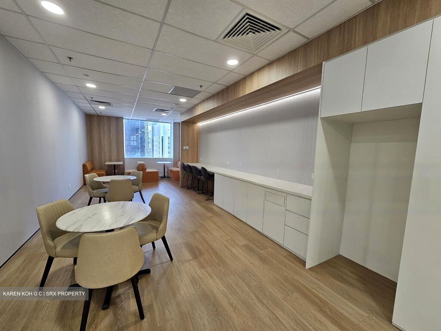 One Raffles Place (D1), Office #459226451